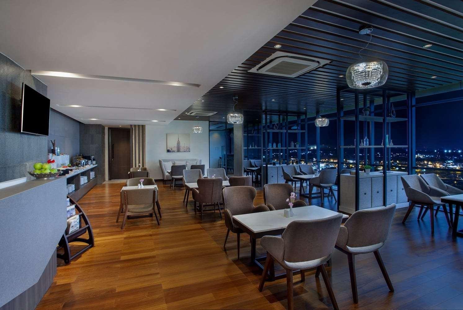 Wyndham Opi Hotel Palembang Palimbão Exterior foto